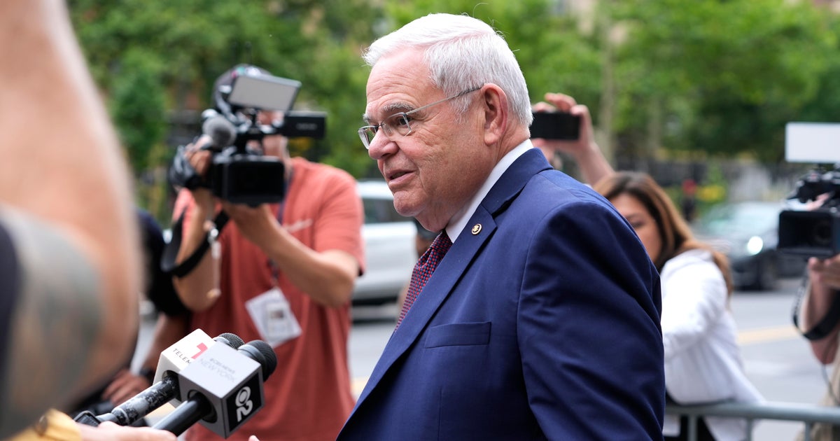 Senatör Bob Menendez'in rüşvet davasında kovuşturma sürüyor