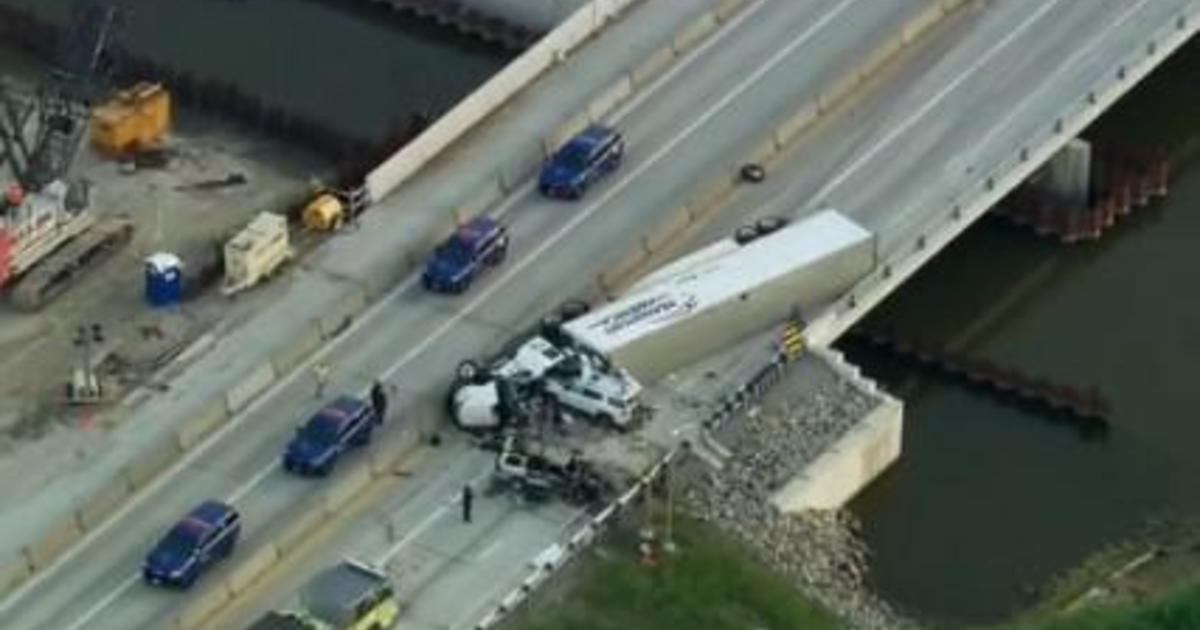 Semi-truck driver dead after crash on I-75 in Monroe County – CBS News