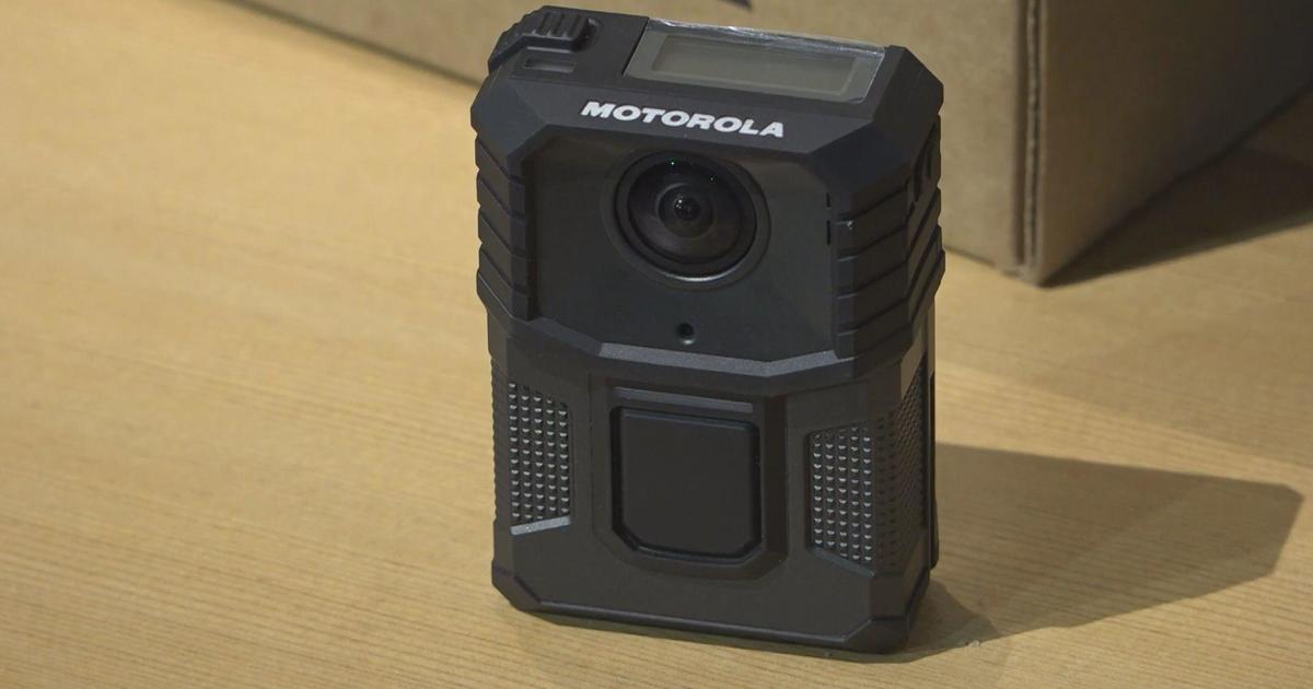 Detroit police commissioners raise concerns over lack of body cameras worn by officers