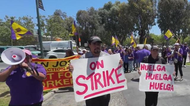 San Jose Taco Bell workers go on strike 