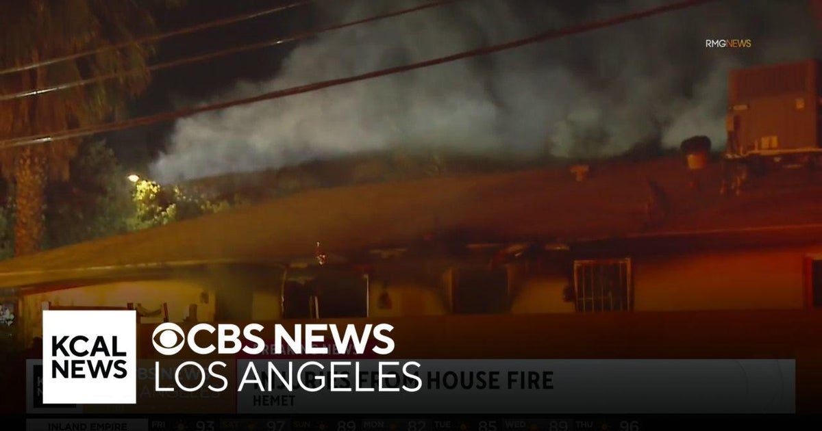 Hemet home goes up in flames, leaving victims injured - CBS Los Angeles