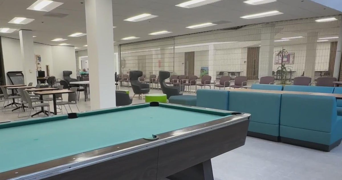 Cooling centers open across Detroit amid extreme temperatures - CBS Detroit
