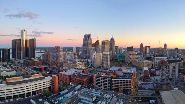 Panoramic view of dusk in Detroit 