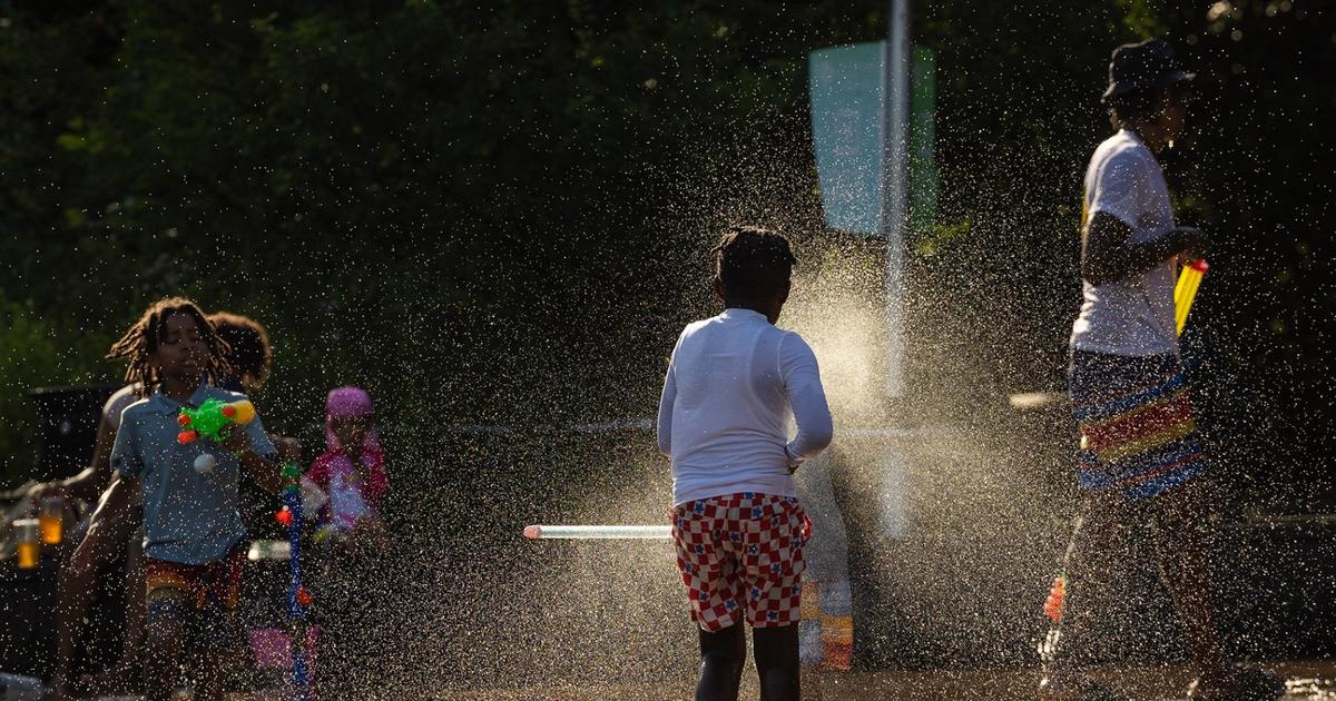 Northeast, Midwest face extreme heat as Alberto weakens over Mexico