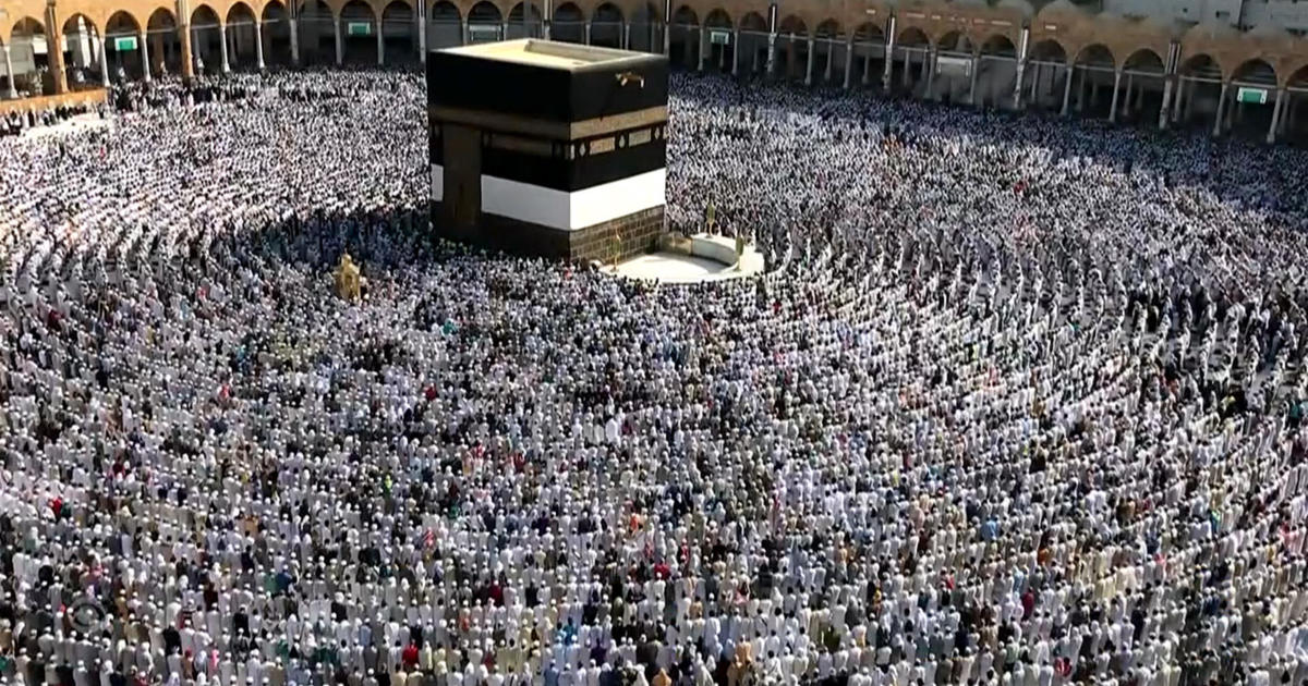 Extreme heat kills more than 1,300 during Hajj pilgrimage