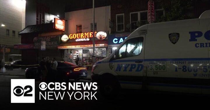 Search continues for suspect in deadly Queens bodega stabbing - CBS New ...