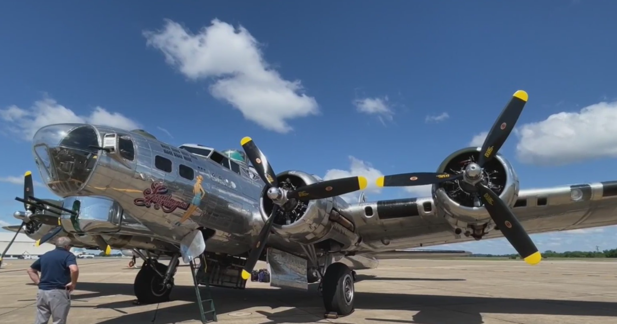 Bombers from the World War II era set to soar over Pittsburgh this week
