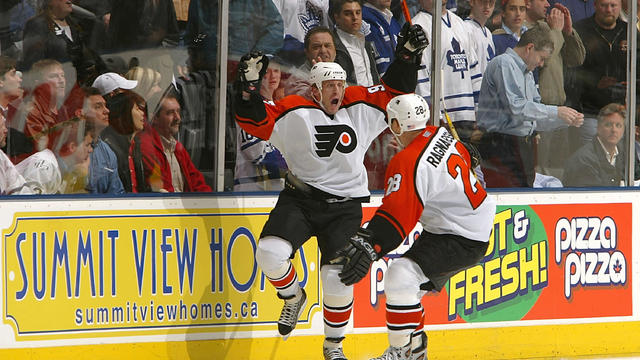 Flyers v Maple Leafs 
