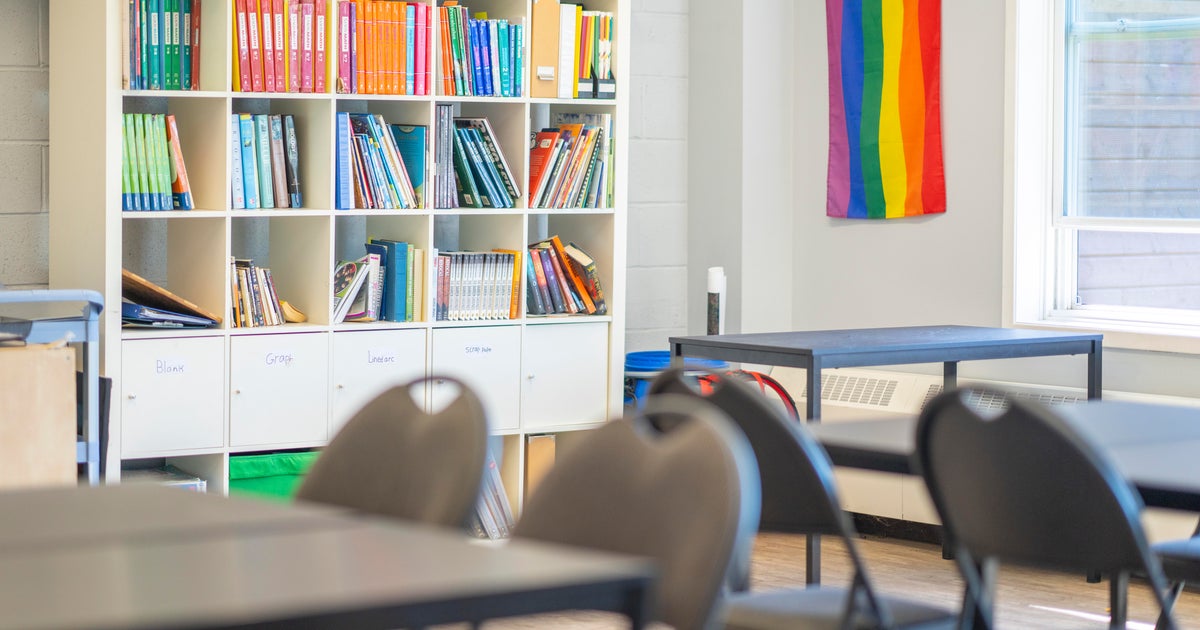 Judge Allows Lawsuit Against Florida Pronoun Law