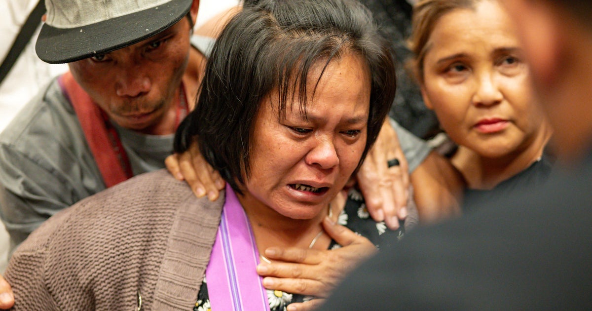 Family of 13yearold killed in shooting by Utica NY police demands accountability  CBS News Family of 13yearold killed in shooting by Utica NY police demands accountability  CBS News