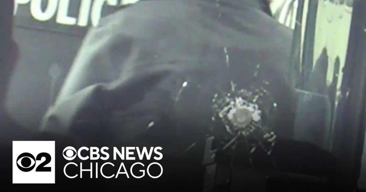 CTA bus driver recovering after overnight shooting - CBS Chicago