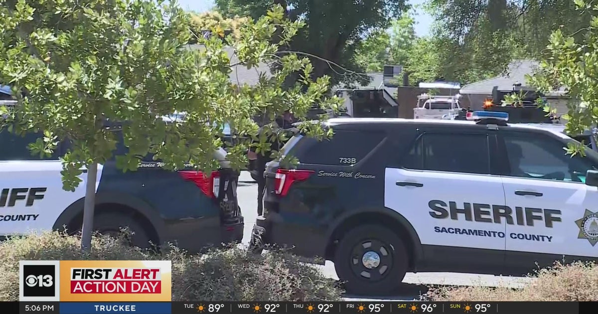 Suspect in North Highlands standoff shot and killed