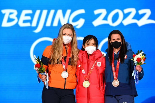 PATINAGEM DE VELOCIDADE-OLY-2022-PEQUIM-PODIUM