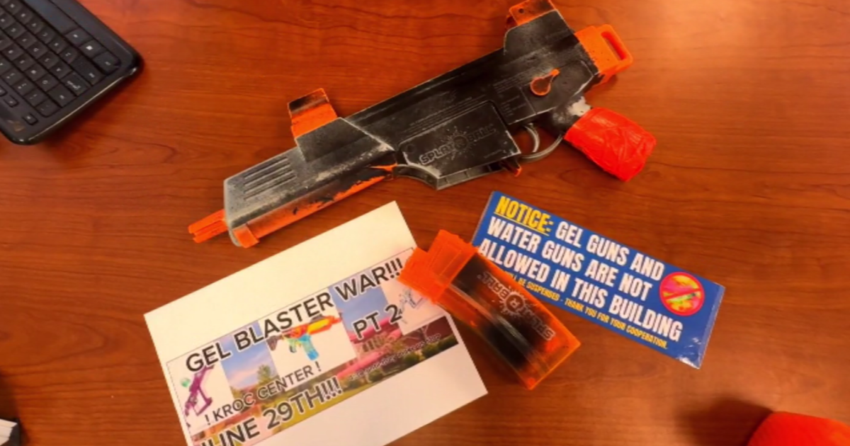 Chicago community center concerned about teens gathering with toy guns