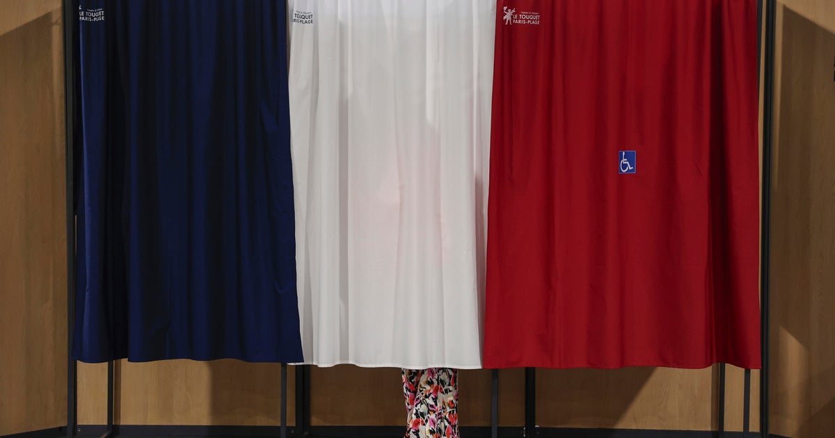 French vote gives leftists most seats over far right in pivotal
