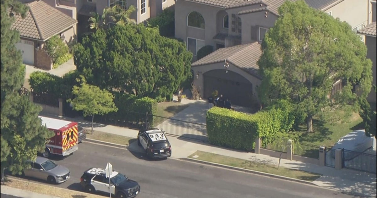 Homeowner shoots suspect during burglary in Valley Village - CBS Los ...