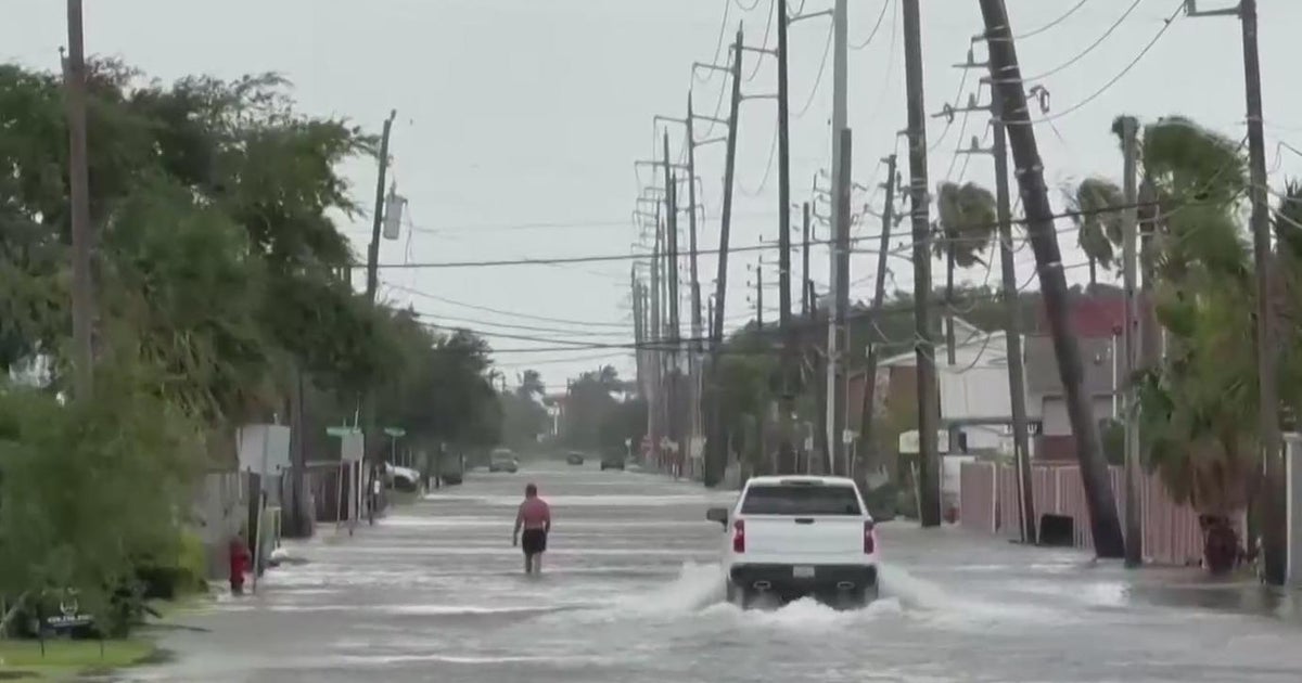 Power outages continue in Houston 1 week after Hurricane Beryl - CBS Texas