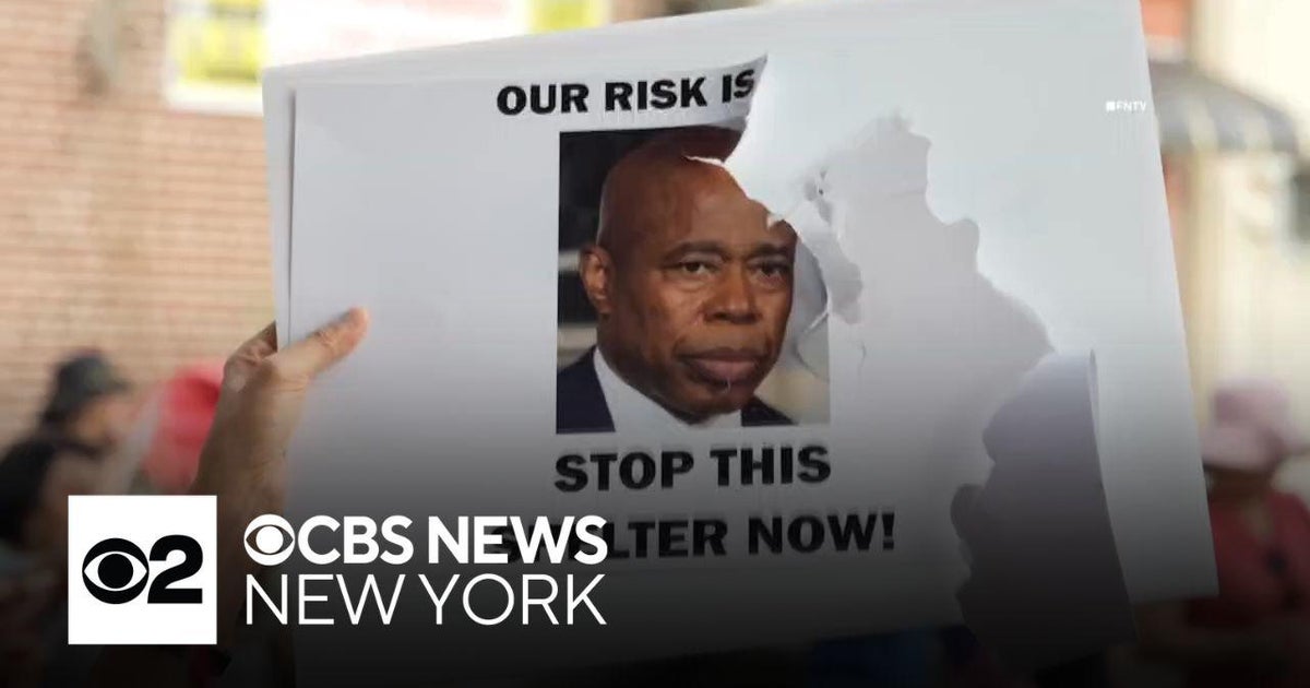 Chaos breaks out at protest of new Brooklyn homeless shelter - CBS New York