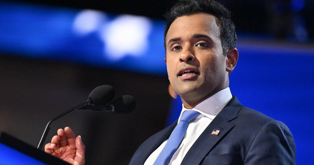 Vivek Ramaswamy delivers speech at RNC Day 2 - CBS News