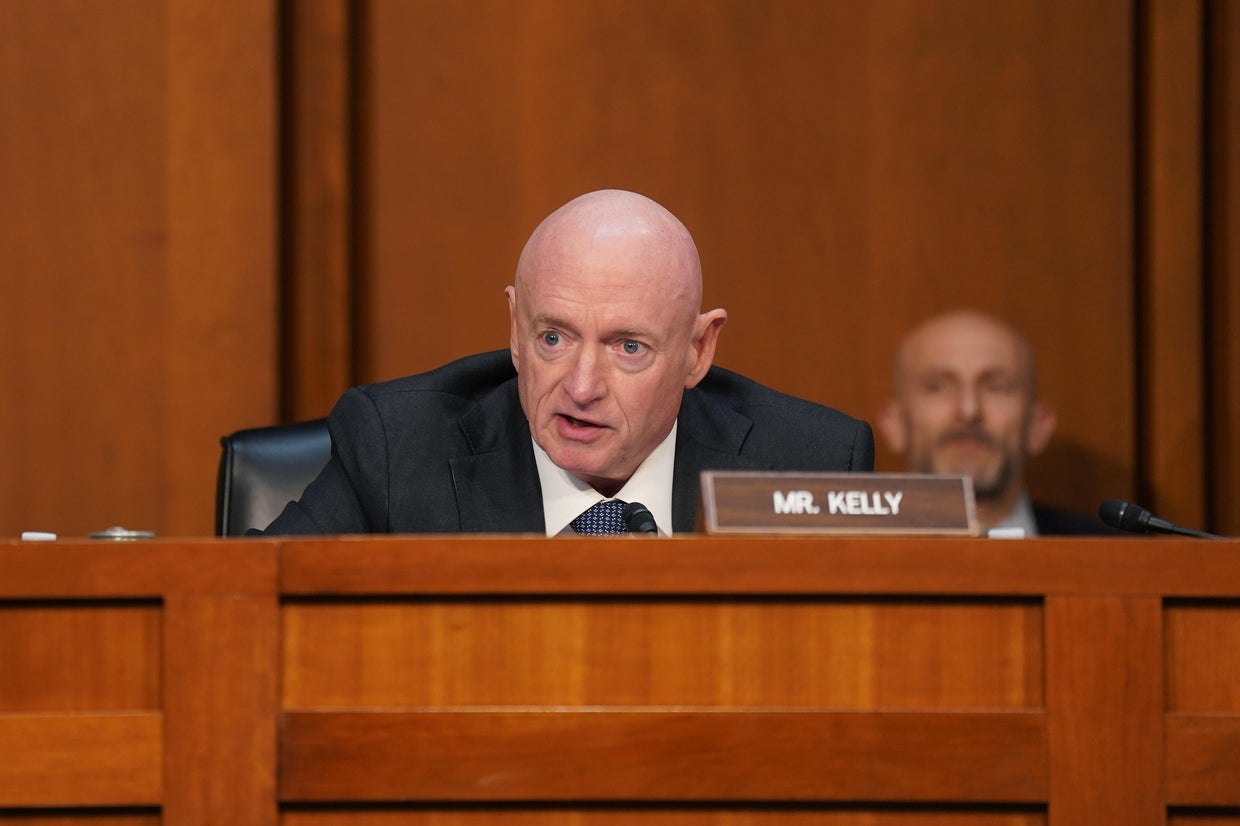 Who could Kamala Harris pick as her VP? Here are 10 potential running ...