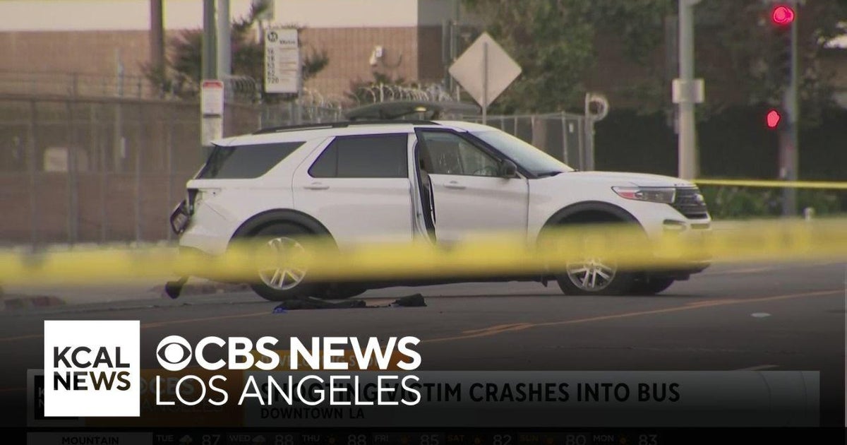Man shot while driving, crashes into bus in downtown LA - CBS Los Angeles