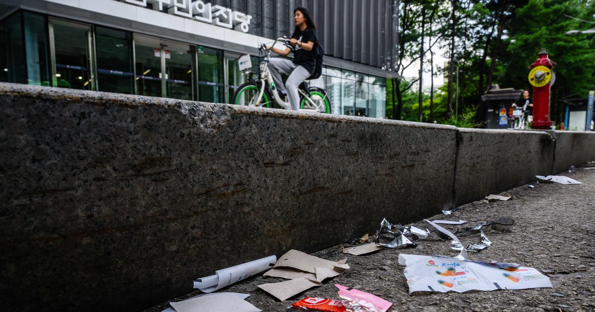 New wave of North Korean trash balloons hits U.S. Army base and Seoul presidential compound New wave of North Korean trash balloons hits U.S. Army base and Seoul presidential compound