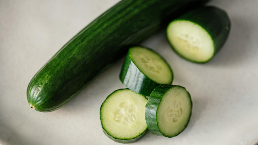 Recalled cucumbers in salmonella outbreak behind 449 illnesses, CDC