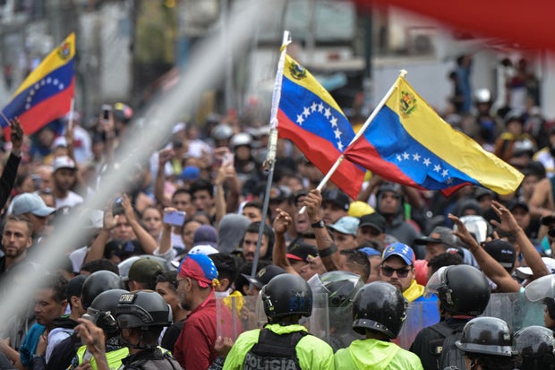 VENEZUELA-ELEIÇÃO-VOTO-DEPOIS-PROTESTO