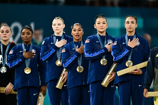 GYMNASTICS-ARTISTIC-OLY-PARIS-2024-MEDALS 