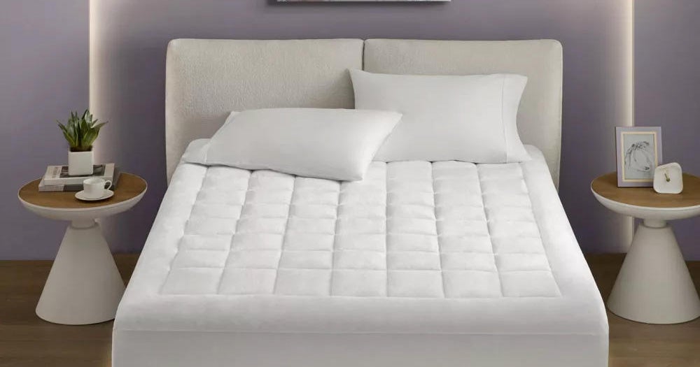 Top-rated twin XL mattress pads for college dorm rooms