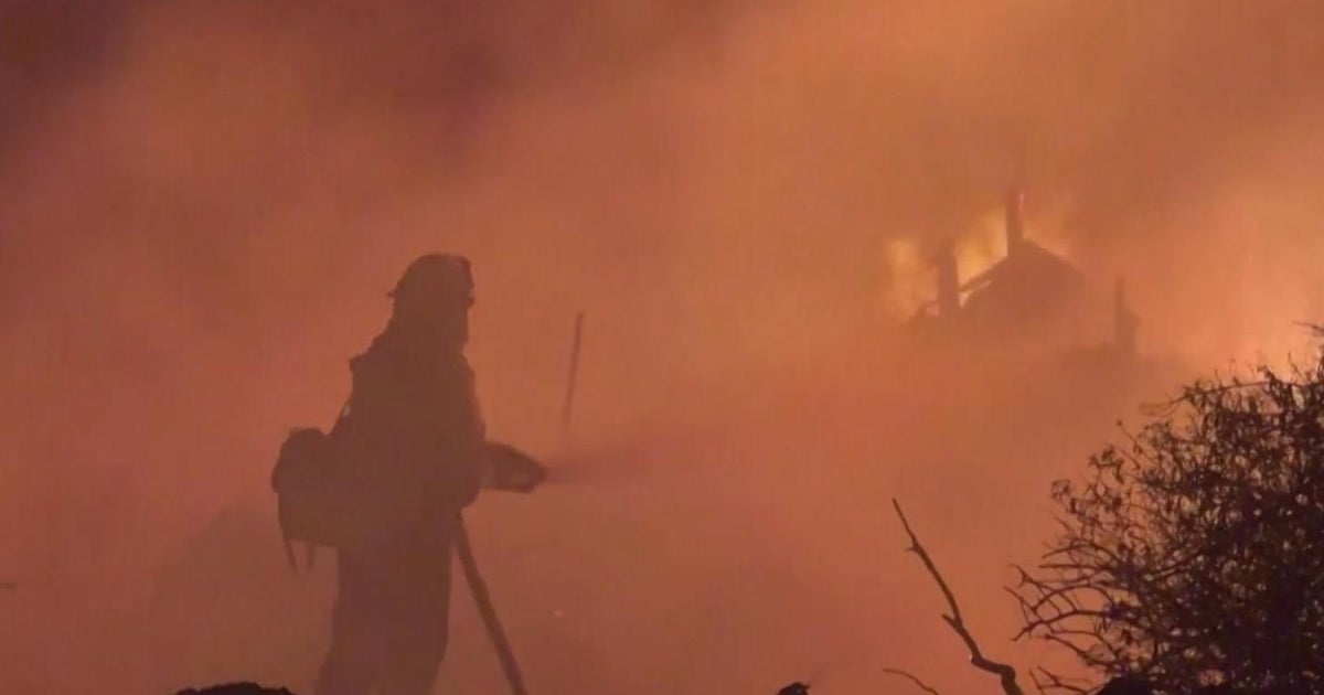 Artificial intelligence helps USC researchers predict wildfire activity