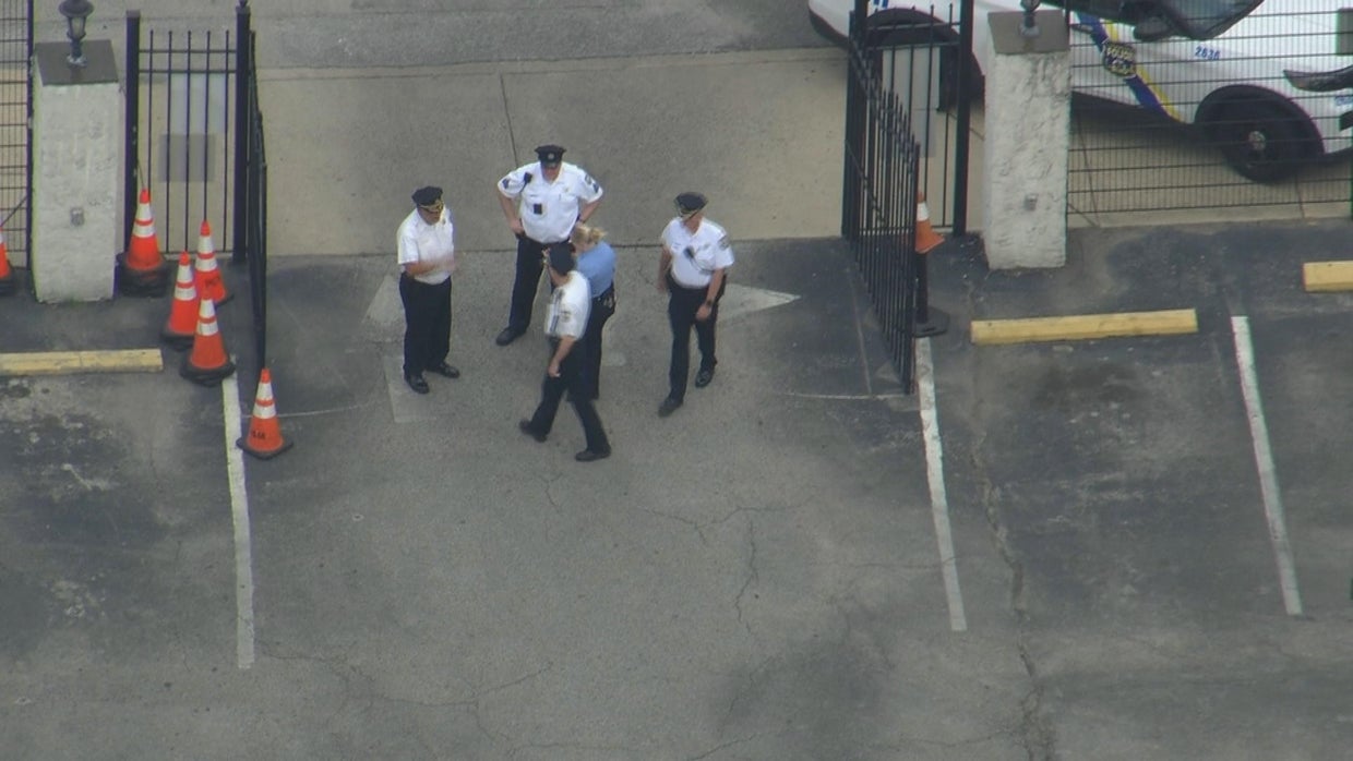 Man killed in North Philadelphia "execution-style" shooting in mosque ...