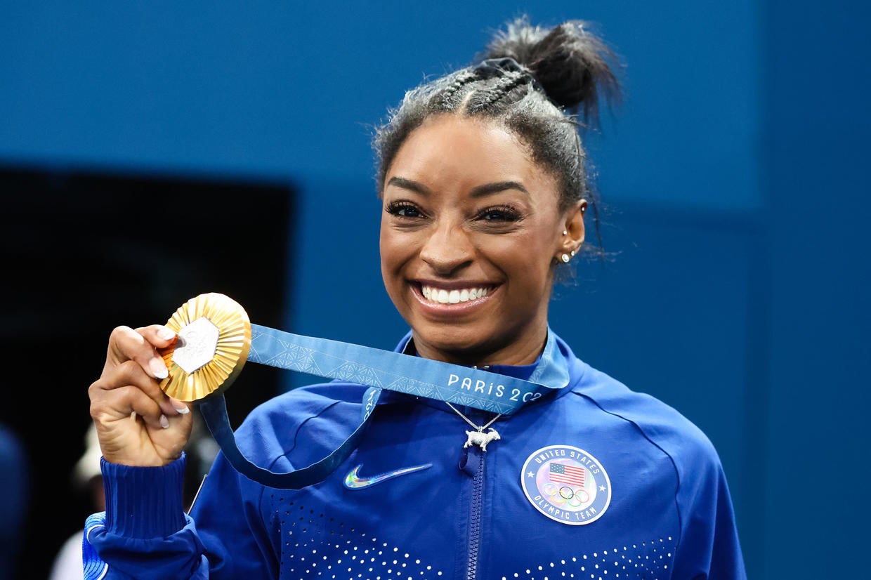 Simone Biles Wins Gold Suni Lee Takes Bronze In Womens Individual All