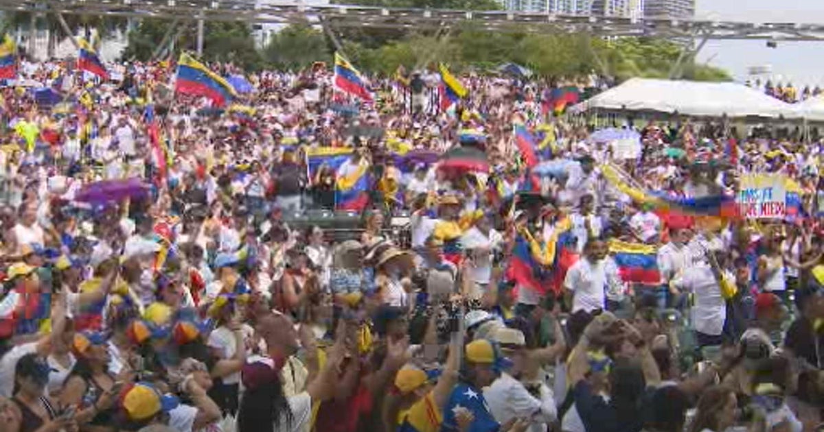Thousands pack Bayfront Park in Downtown Miami, rallying for Venezuela’s freedom Thousands pack Bayfront Park in Downtown Miami, rallying for Venezuela’s freedom