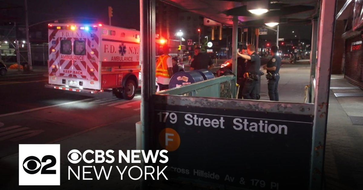 MTA worker accused of lying about being assaulted on F train in Queens ...