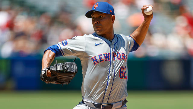 Jose Quintana #62 of the New York Mets throws a pitch in the third inning during a game against the Los Angeles Angels at Angel Stadium of Anaheim on August 4, 2024 in Anaheim, California. 