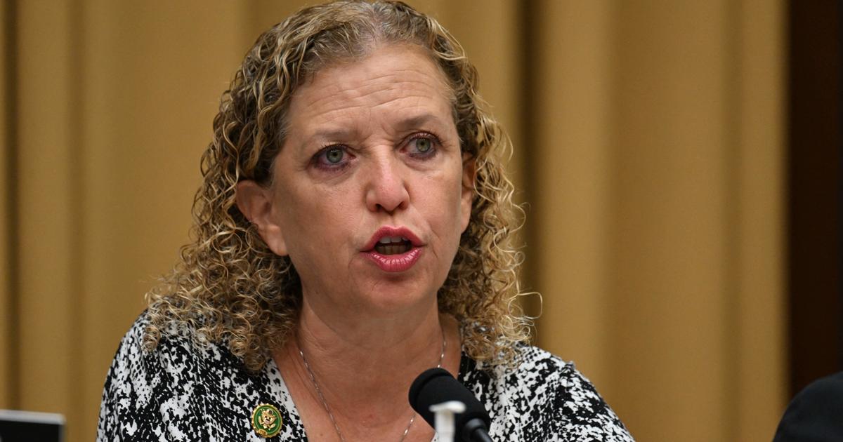 Rep. Wasserman Schultz reacts to Democratic Party’s White House campaign; crisis in Venezuela