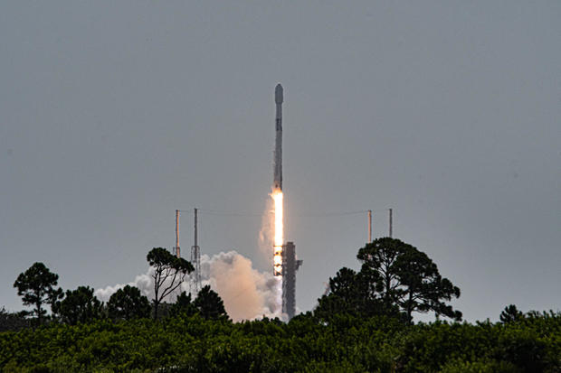 080424-cygnus21-launch.jpg 