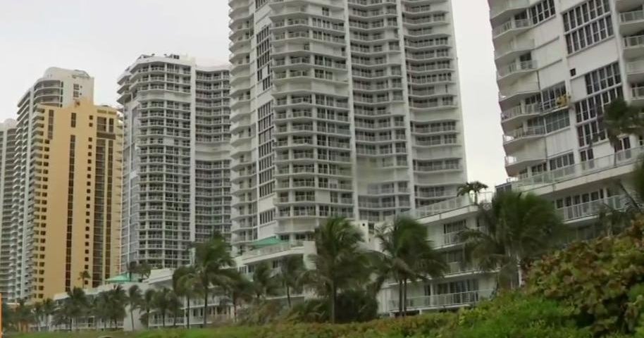 Threat of flooding and hurricanes isn’t stopping people from moving to Florida Threat of flooding and hurricanes isn’t stopping people from moving to Florida