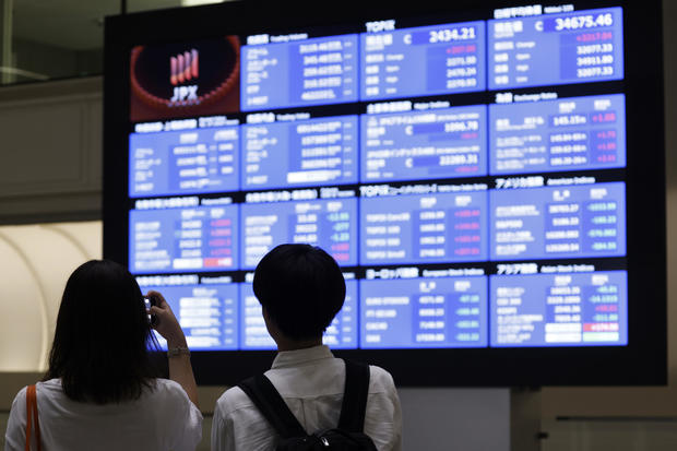 Japan Stocks Rebound After Plunge Into Bear Market 