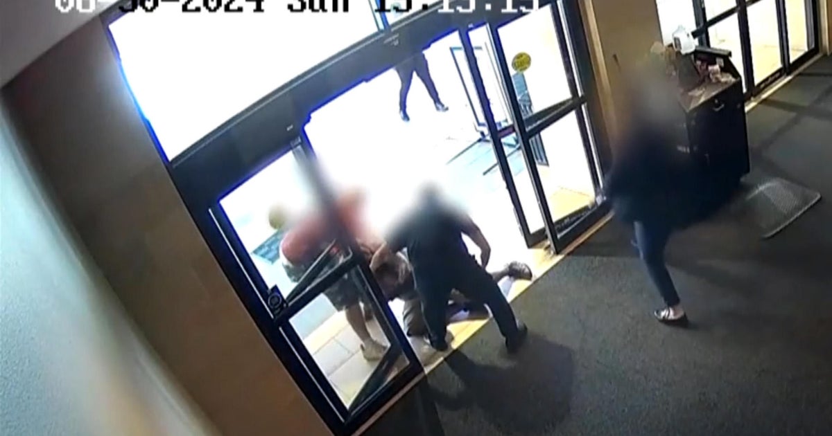 Hotel workers face murder charges in death of D'Vontaye Mitchell