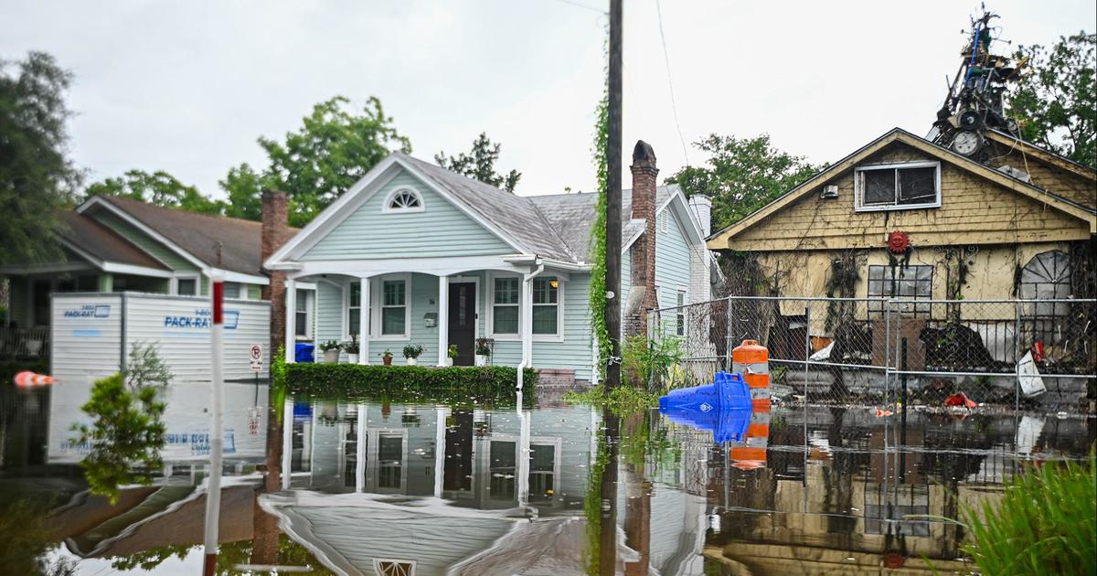 Georgia, South Carolina and Florida work to clear Debby aftermath