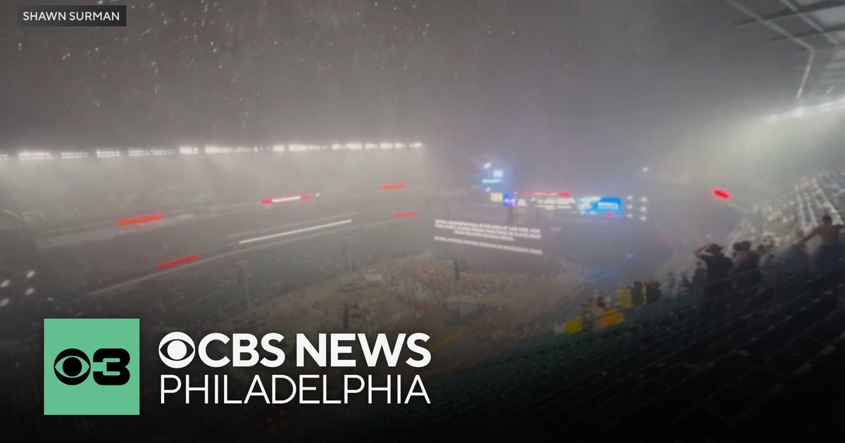 Strong storms in Philadelphia delay Zach Bryan concert at Lincoln ...