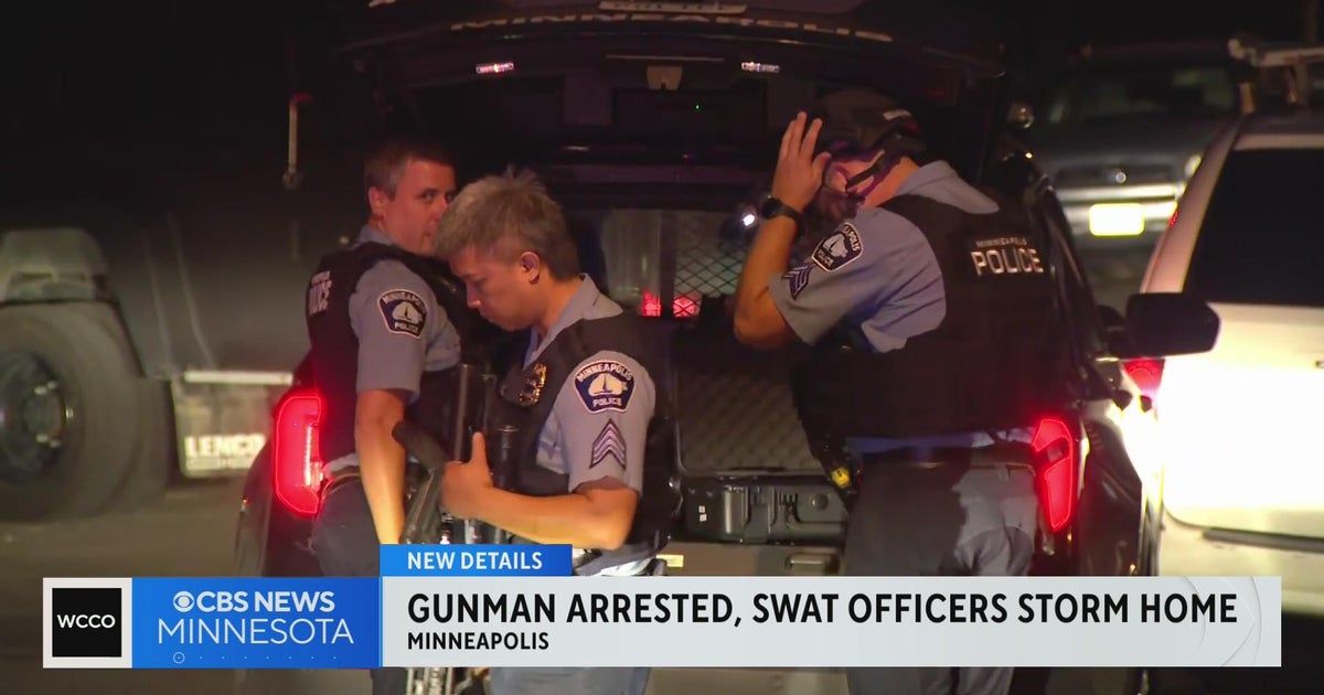 Standoff in Minneapolis ends in arrest - CBS Minnesota