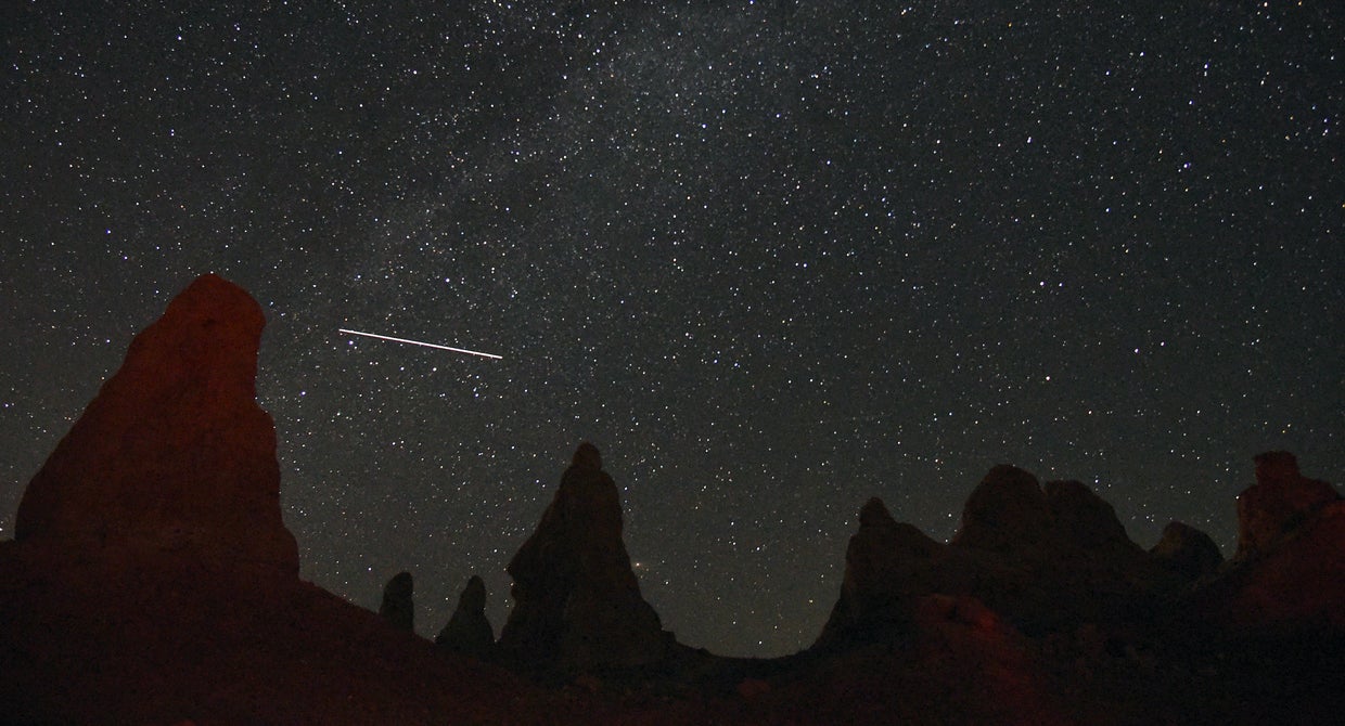 Perseid meteor shower will light up tonight's skies. See what time and