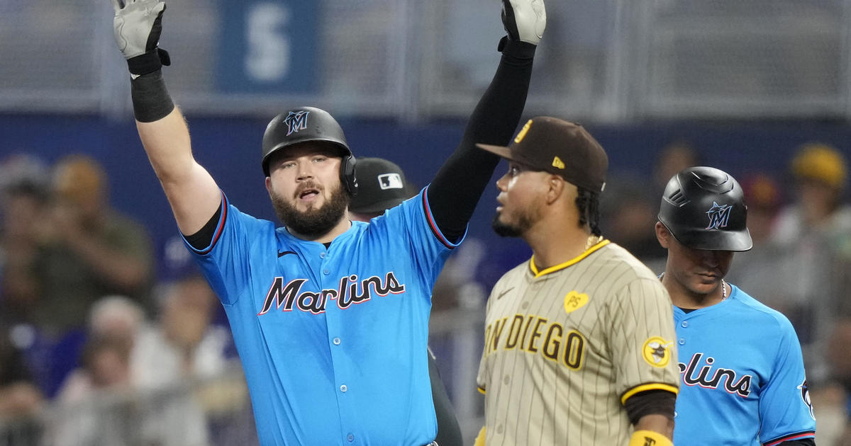 Burger homers for third straight game, Marlins win 7-6 to snap Padres’ seven-game win streak