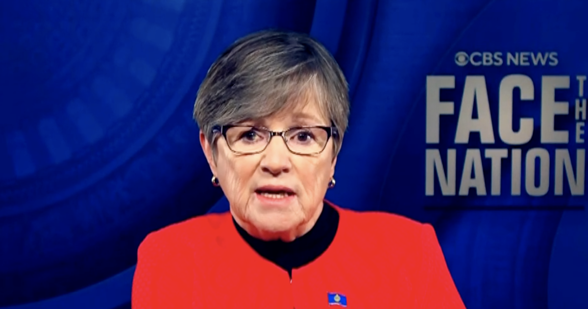 Governor Laura Kelly Calls Tim Walz 'Epitome of Midwestern Dad' as