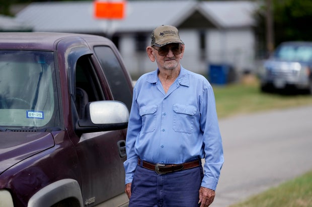 Demolição de tiroteio em igreja no Texas