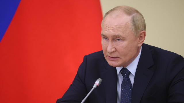 Putin Meets With Ministers At Novo-Ogaryovo Estate Near Moscow 