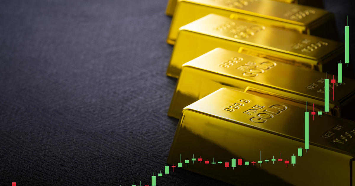 Gold's price surpasses $2,500 an ounce: 4 moves to make now